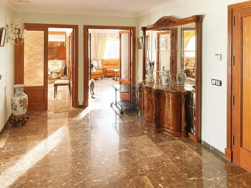 253m² apartment with 6 rooms, 2 bathrooms & terraces for sale — photo 11