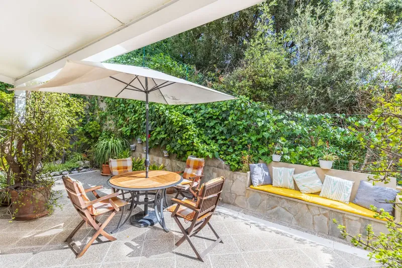 A few hundred meters from the turquoise coves of coveted Cala Sant Vicenç, nestled in a quiet and green environment, e — photo 5