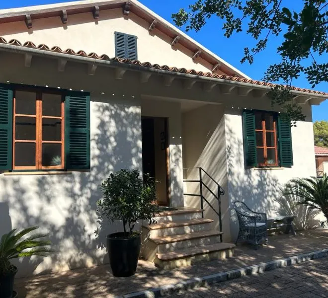 Two apartments with garden and pool — photo 1