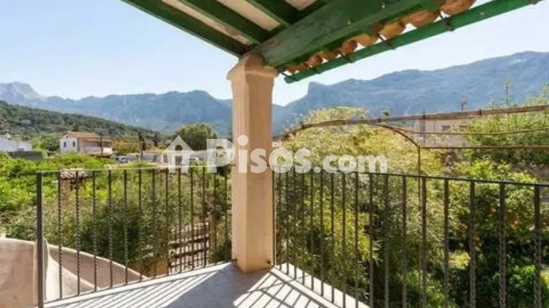 Chalet on Poetessa Francisca Alcover Street — photo 2