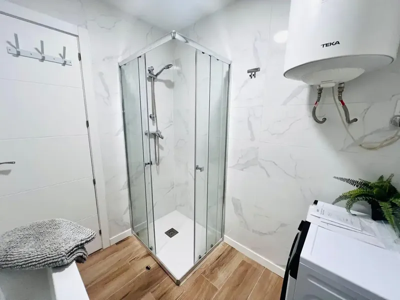 Renovated penthouse with terrace 100m from the beach and S'Arenal Yacht Club — photo 10