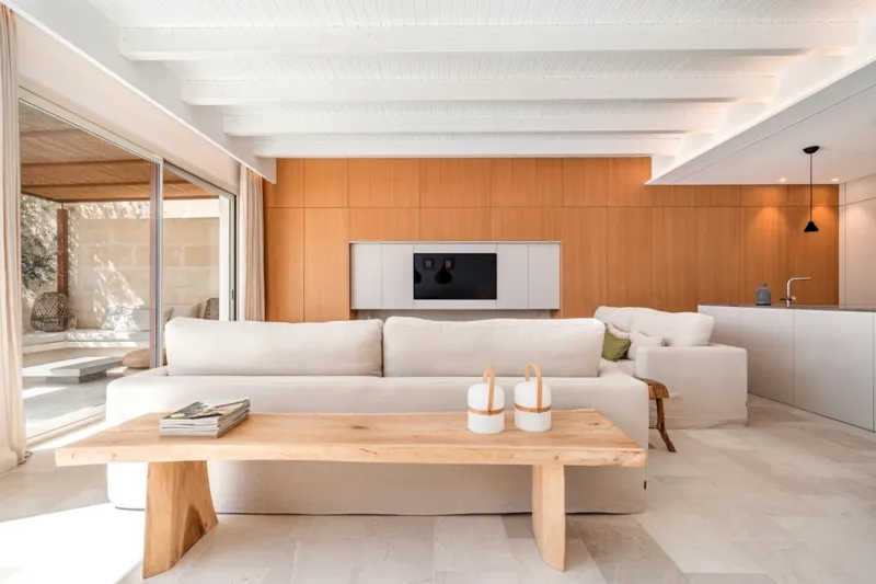 Elegant Townhouse for Sale in Ses Salines with Pool & Sea Views — photo 5