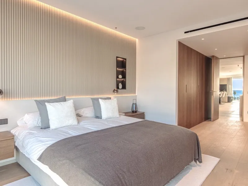 Exclusive designer apartment in first sea line in Portixol – first occupancy after renovation - Palma de Mallorca - 2 bedrooms — photo 7