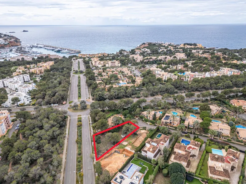 Exclusive plot in Santa Ponsa — photo 1