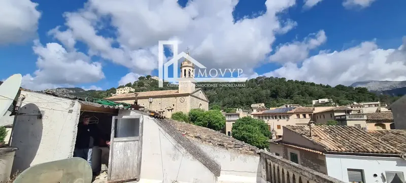INMOVYP VIPHOME presents this fantastic village house in the heart of Mancor de la Vall. Just a few meters from the Church, we find — photo 11