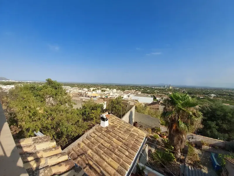 Village house in Lloseta, Mallorca — photo 1