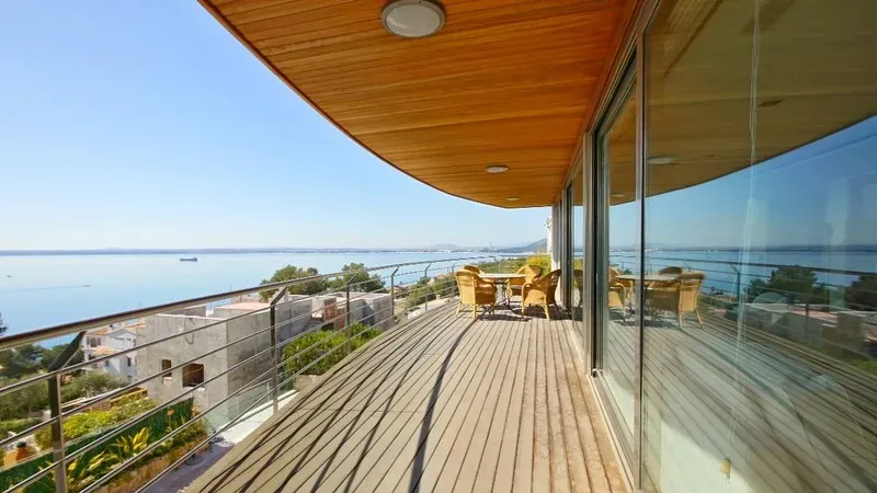 Exceptional Contemporary Villa for Sale in Aucanada — photo 2