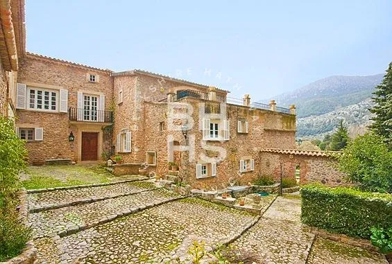 Rustic Finca for sale in Escorca — photo 3