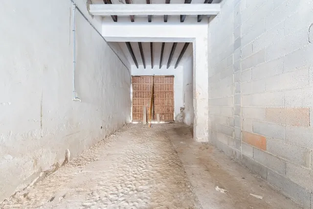 Charming town house with guest house for sale in Sa Pobla, Mallorca — photo 7