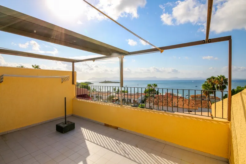 Spacious semi-detached house for sale, located in one of the most sought after parts of Alcúdia in Mallorca, Alcanada — photo 4