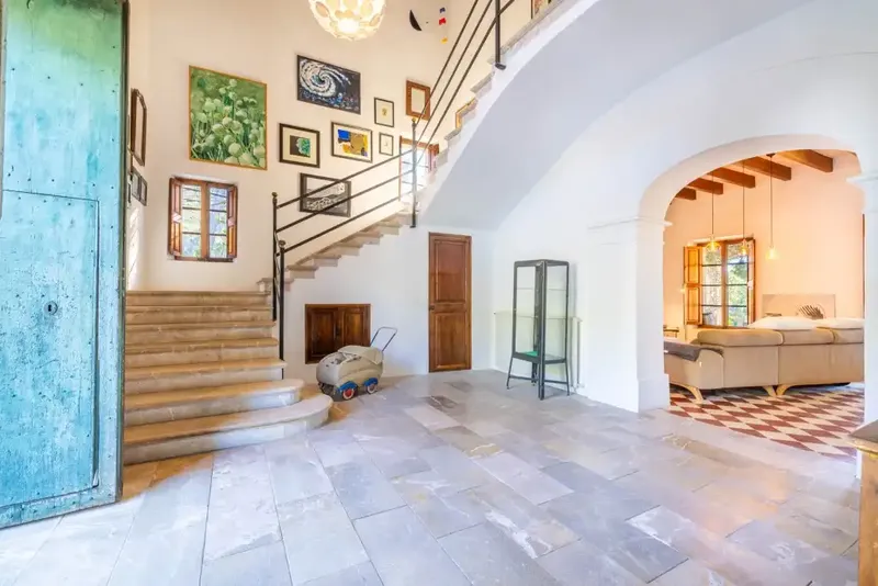This rustic Mallorcan finca for sale in Andratx is an oasis of tranquility and privacy, and enjoys a privileged location — photo 7