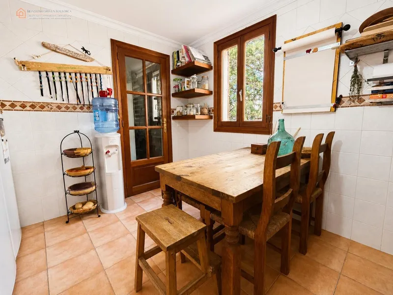 Spacious and Bright Home in Cala Ratjada, Steps from... — photo 12