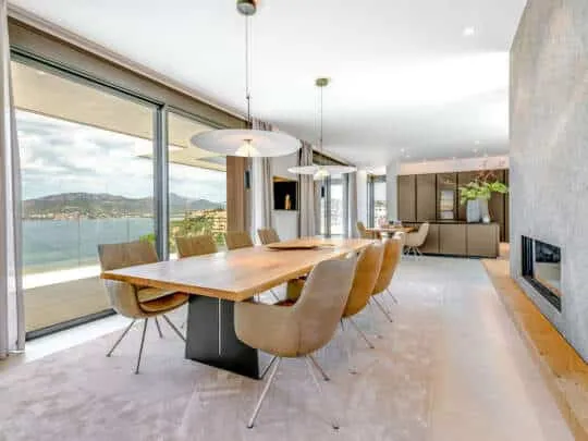 Grandiose villa in a privileged location with sensational views — photo 8