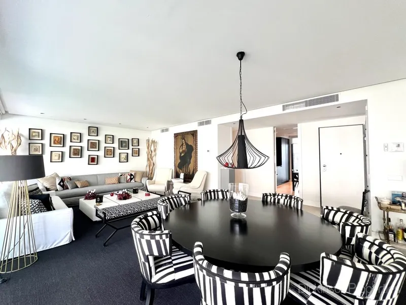 Luxury penthouse with private pool and sea and mountain views in a new development — photo 6