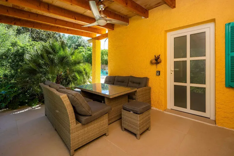 Located in the quiet residential area of Betlem, near the picturesque coastal town of Colònia de Sant Pere (municipality of Artà), it is — photo 8