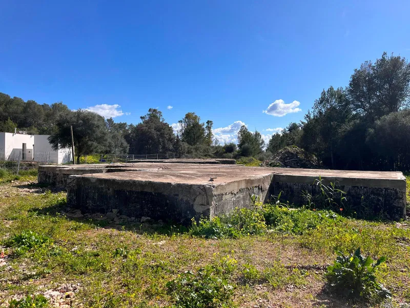 Plot of 1,982 m2 in Crestatx to build 2 independent villas — photo 3