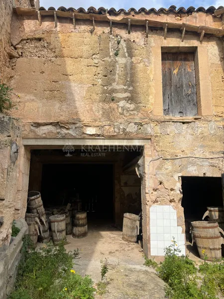 Historic Townhouse with character in the centre of Porreres — photo 4