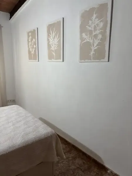 Se alquila acogedor chalet de estilo rústico de 110m construidos , ideal para quienes buscan tranquilidad, comodidad y espacio, tanto para v — photo 10