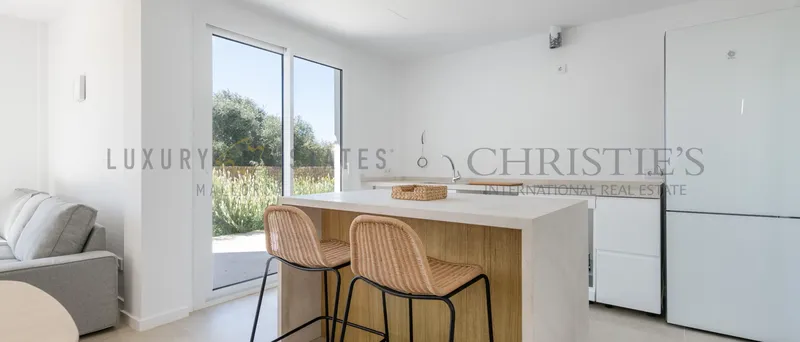 New build villa in Sa Rapita in the south of Mallorca with partial sea views — photo 4