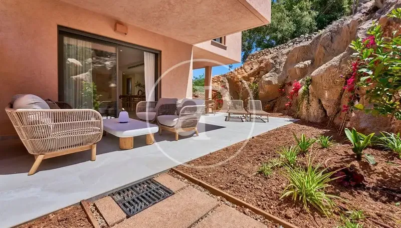 Authentic Mallorcan Design and Spacious Common Areas with Pool — photo 5