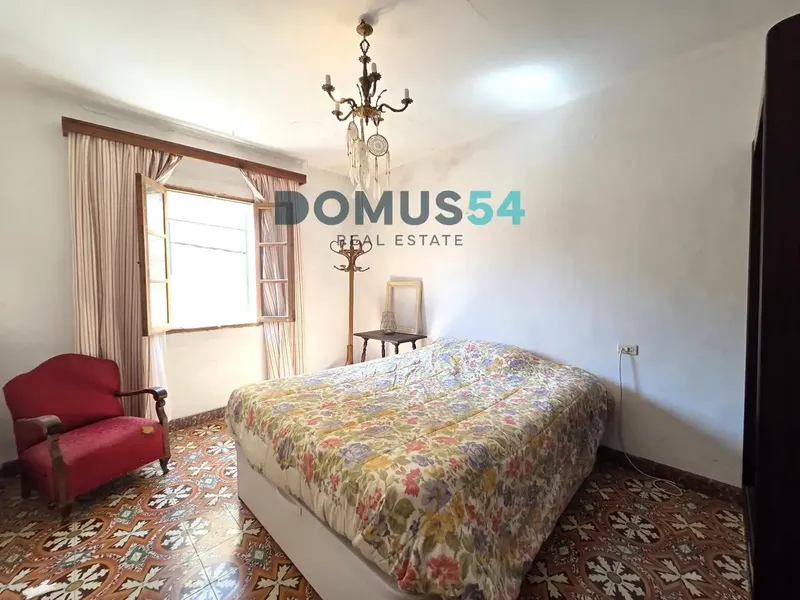 Unique opportunity in the historic center of Alcúdia: townhouse with garage and patio within the walls — photo 9