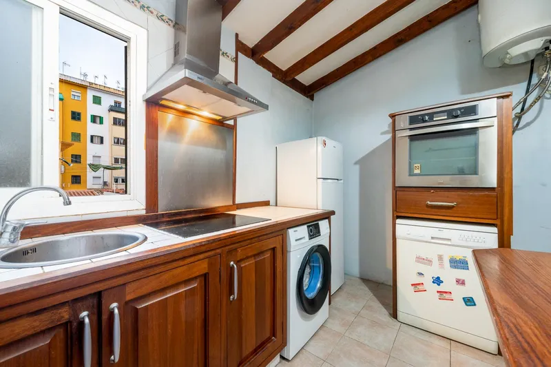 Apartment — photo 1