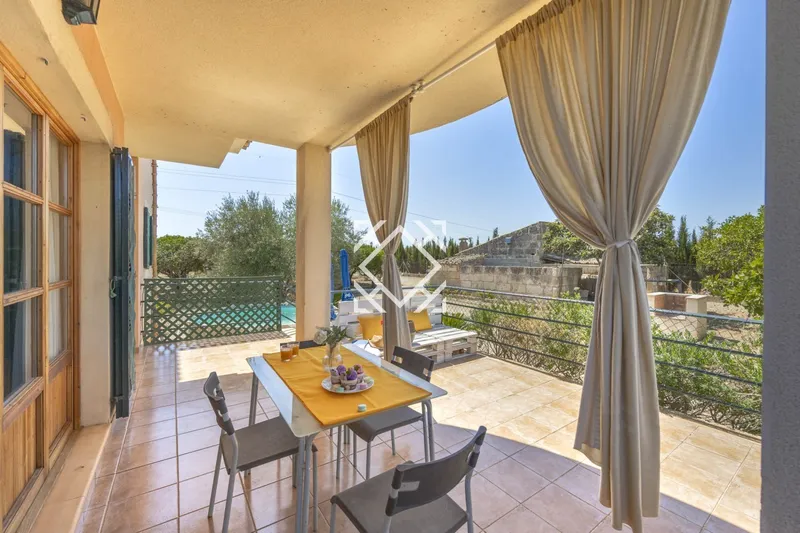 Spacious countryside villa with mountain views for sale in Sa Pobla, Mallorca — photo 9