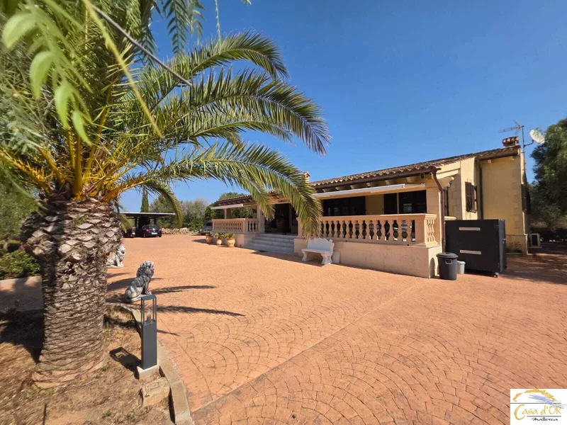 Mallorcan finca with pool, guesthouse and Mediterranean garden in S’Illot — photo 9