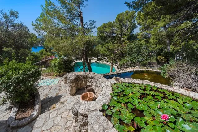 Sea view stone villa with extension license for sale in Formentor, Mallorca — photo 8