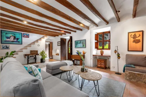 Capdella, Majorcan finca with well-kept garden, pool and holiday rental license in Es Capdella — photo 6