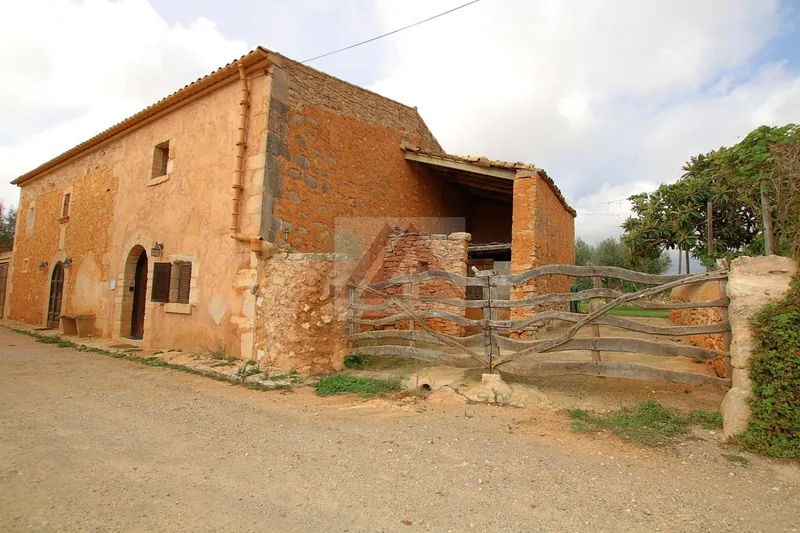 Country house for rent in Santanyí — photo 8