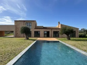 Spacious finca with views of Santanyi and pool for sale — photo 1