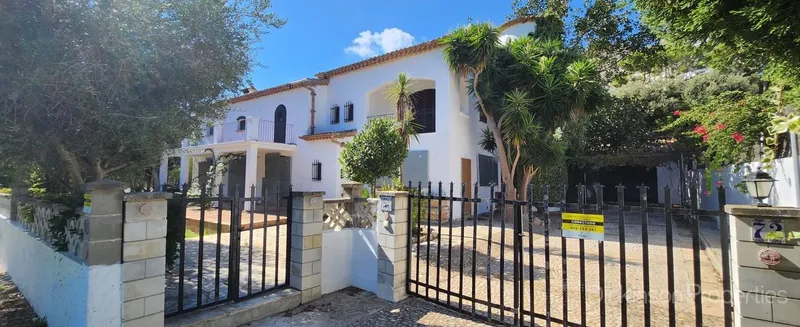 House for sale in Port de Pollença, Pollença, Mallorca, Baleares, Spain — photo 11