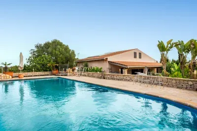 House in Cales de Mallorca — photo 1