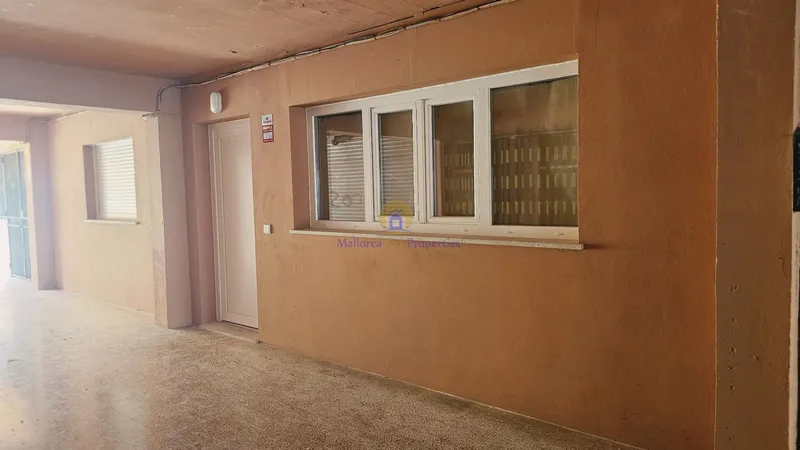 Ground floor for sale in Calvià, Son Ferrer — photo 1