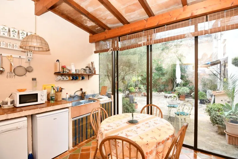 Cozy semi-detached country house on a quiet plot 800 meters from Santanyí — photo 11