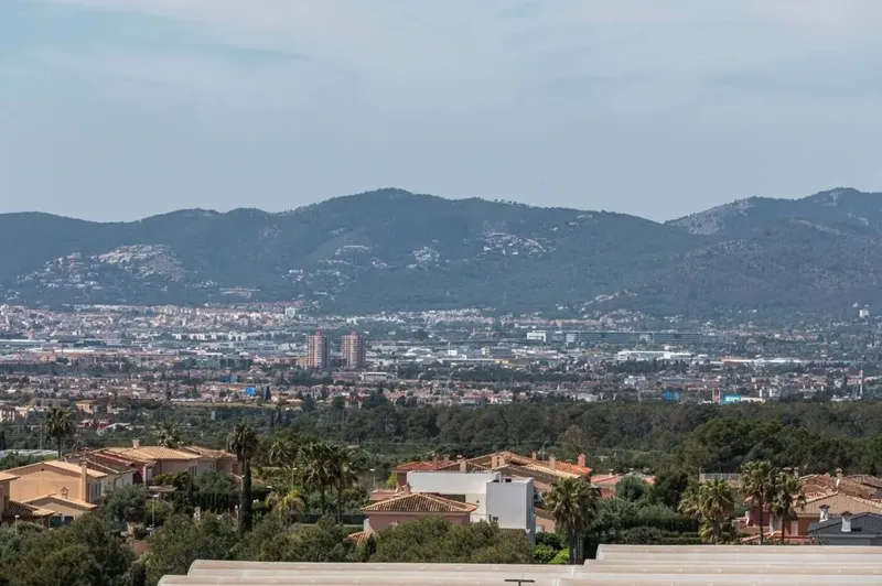 Exclusive villa with panoramic roof terrace and views of the bay of Palma — photo 12