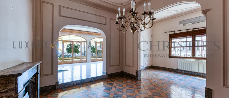 Classic villa on the port of Cala Nova in San Agustin for renovation — photo 4