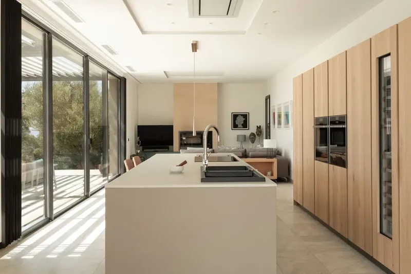 Extraordinary designer finca with a privileged location on top of the mountain, between Selva and Mancor de la Vall — photo 6