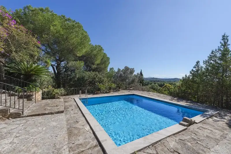 Exceptional finca with panoramic sea views perfectly located between Pollensa town and the port, about 5 minutes by car — photo 2