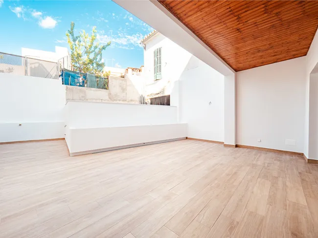 Beautiful, newly refurbished flat in a good location in Palma with generous outdoor space — photo 3