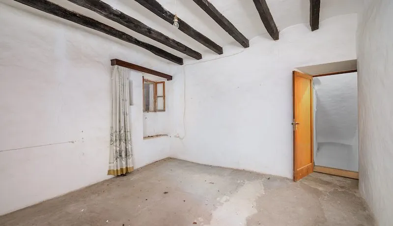 Townhouse to renovate in the center of Sóller — photo 7