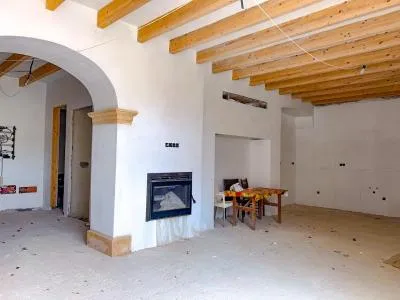 House in Santanyí with 330 m² built area, 593 m² plot, 3 bedrooms, 3 bathrooms, lift, and pool — photo 5