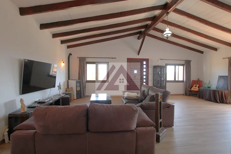 Country house for sale in Manacor — photo 6