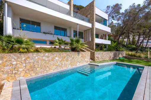 Santa Ponsa, modern villa with two pools and sea views, a short distance from Santa Ponsa beach — photo 9