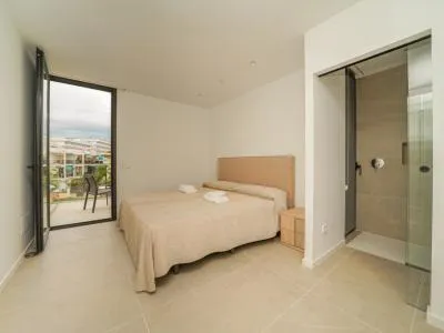 Modern semi-detached second line Puerto Alcudia — photo 12
