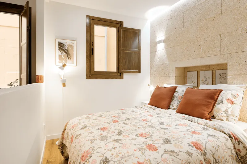 Renovated apartment in historic center of Palma — photo 6
