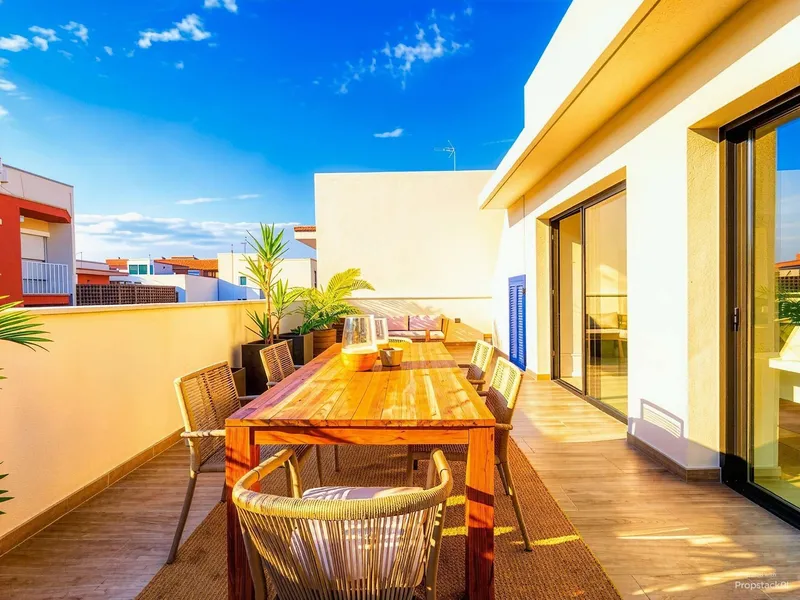 Premium New-Construction Penthouse in a Prime Location — photo 3