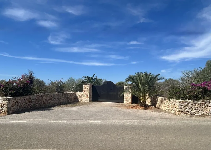 Finca reformada con materiales de alta calidad en Cala Santanyi, a 900 m de la playa, con 5 dormitorios — photo 9