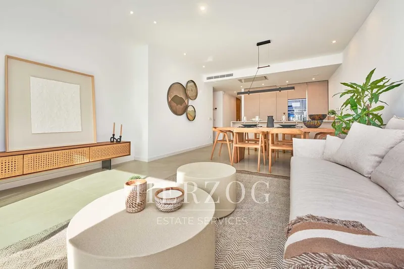 Beachfront new-build apartments with sea views and pool in Sant Elm — photo 11